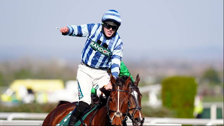 GRACCHUS DE BALME PROVIDES LOCAL TRAINER JOE O’SHEA WITH ANOTHER RANDOX FOXHUNTERS’ CHASE SUCCESS