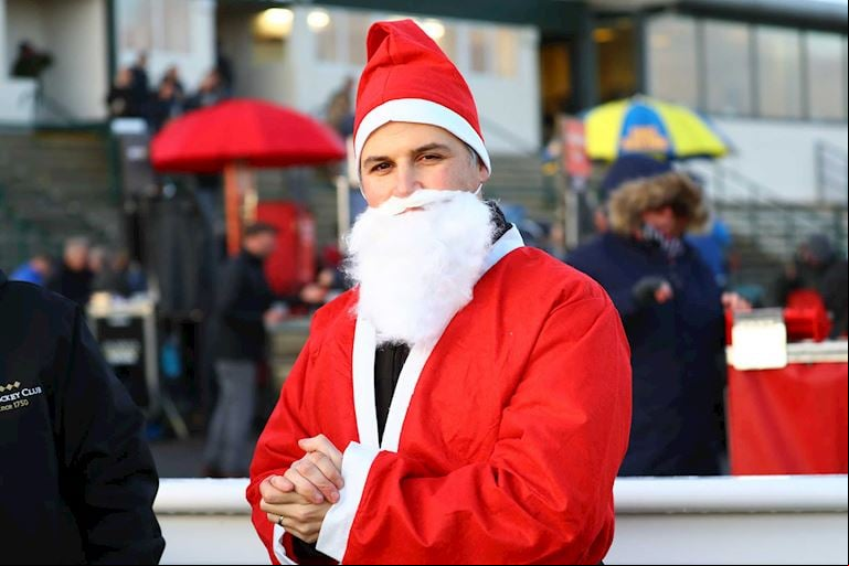 EXE-FESTIVE-RACEDAY-9