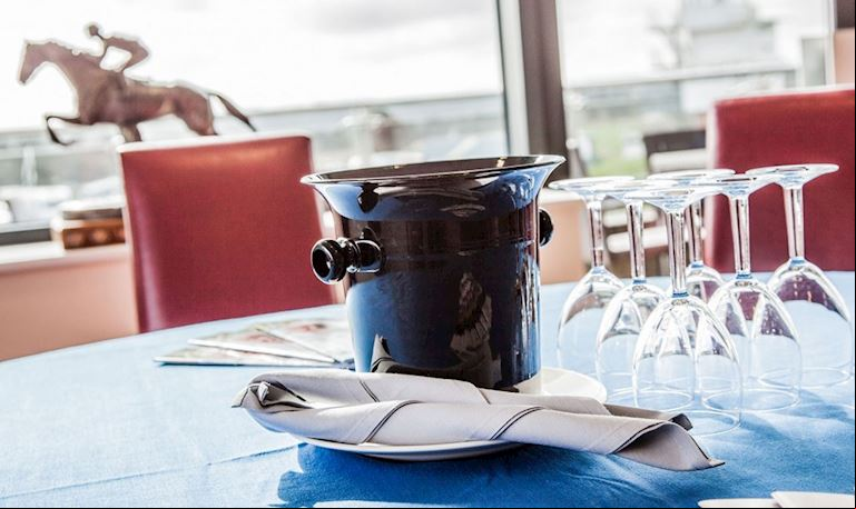 Hire a Private Box at Exeter Racecourse